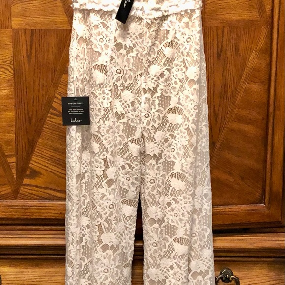 Lulus Lace Jumpsuit Small - Picture 4 of 5
